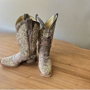 Corral Vintage Western Boots